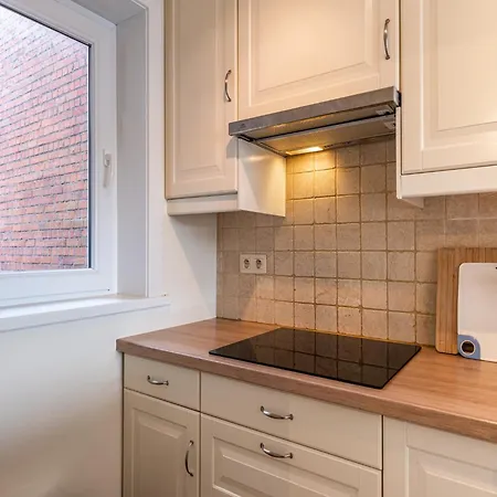 In Near The Beach, Cleaning Included Коксейде